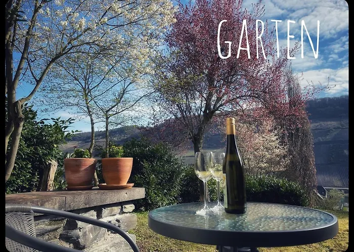 Gemuetliches Mit Moselblick * רייל